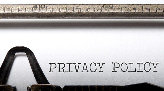 プライバシーマークは取得すべきか。その必要性とは？